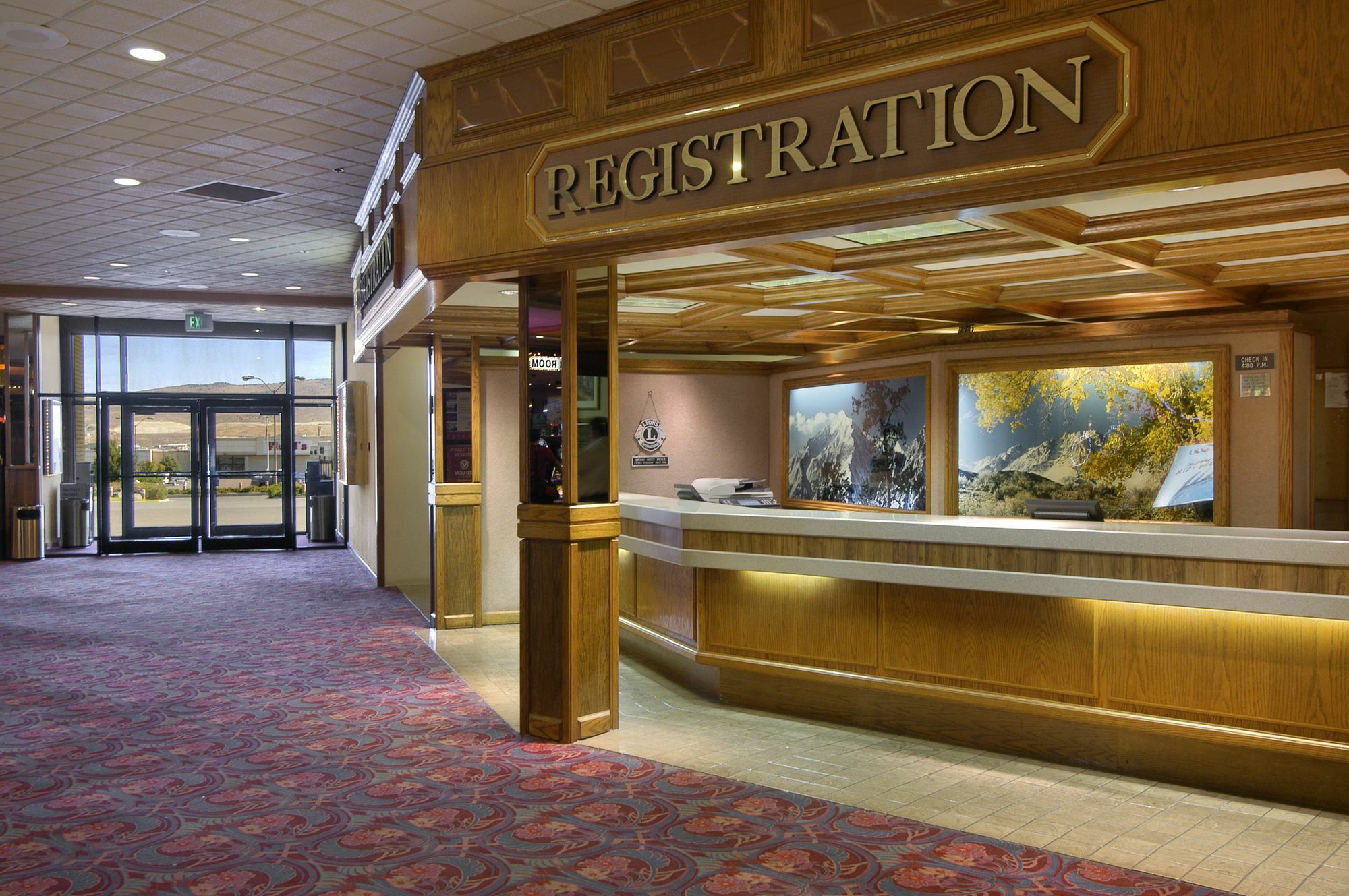 Maverick Hotel And Casino By Red Lion Hotels Elko Interior photo